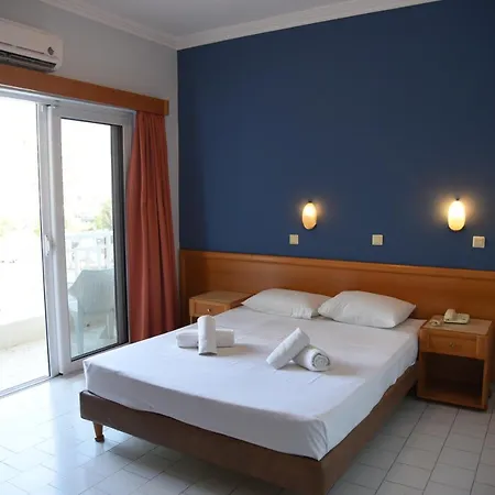 Marine Congo ホテル